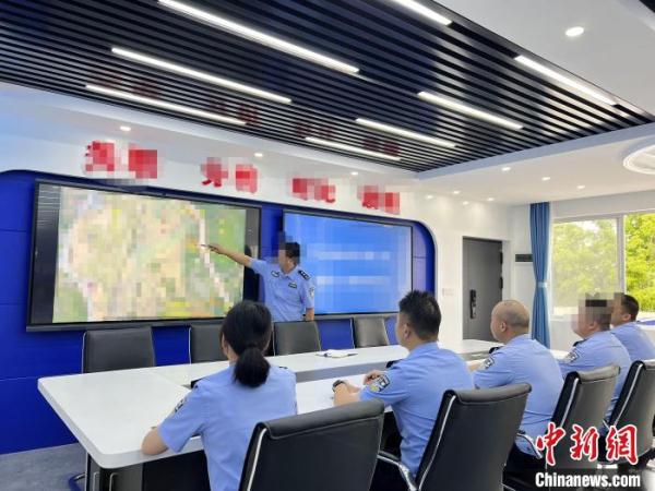Guangxi Chongzuo Border Management Detachment cracked a serious transnational smuggling crime case.